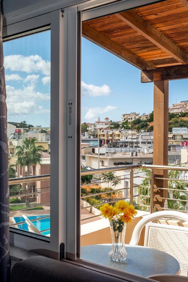 Theos Village Apartments Kato Daratso Bagian luar foto