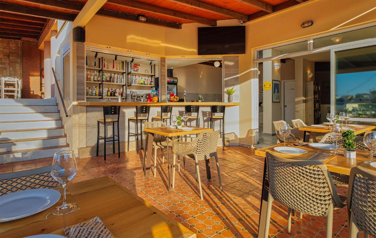 Theos Village Apartments Kato Daratso Bagian luar foto