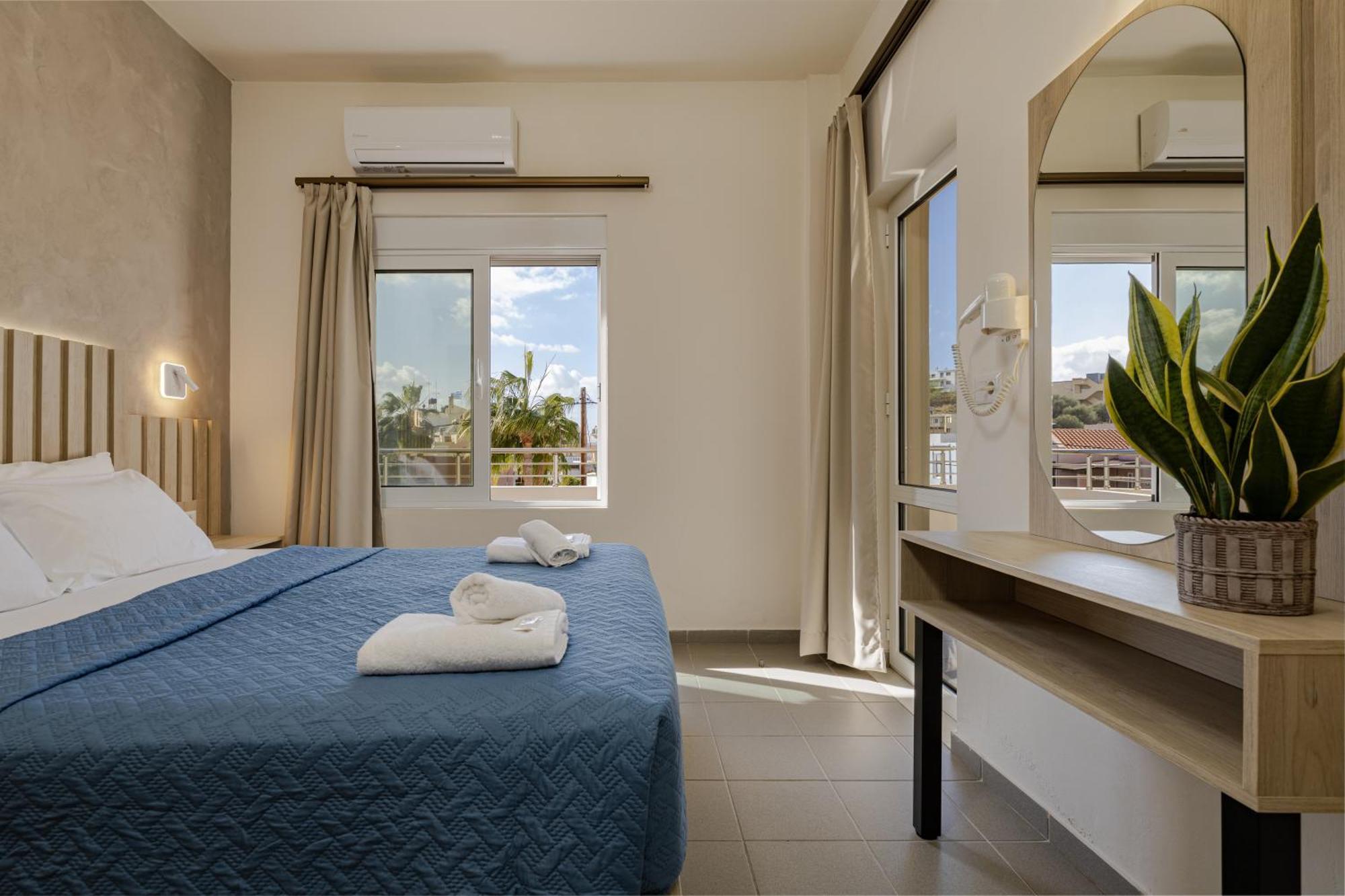 Theos Village Apartments Kato Daratso Bagian luar foto